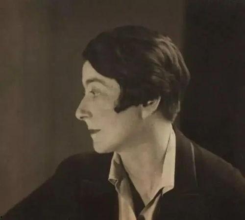 娱乐圈吃瓜不甜的图片,吃瓜不甜背后的真相